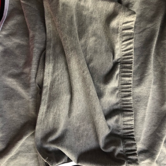 Windsor Track Matching Set - Picture 4 of 4